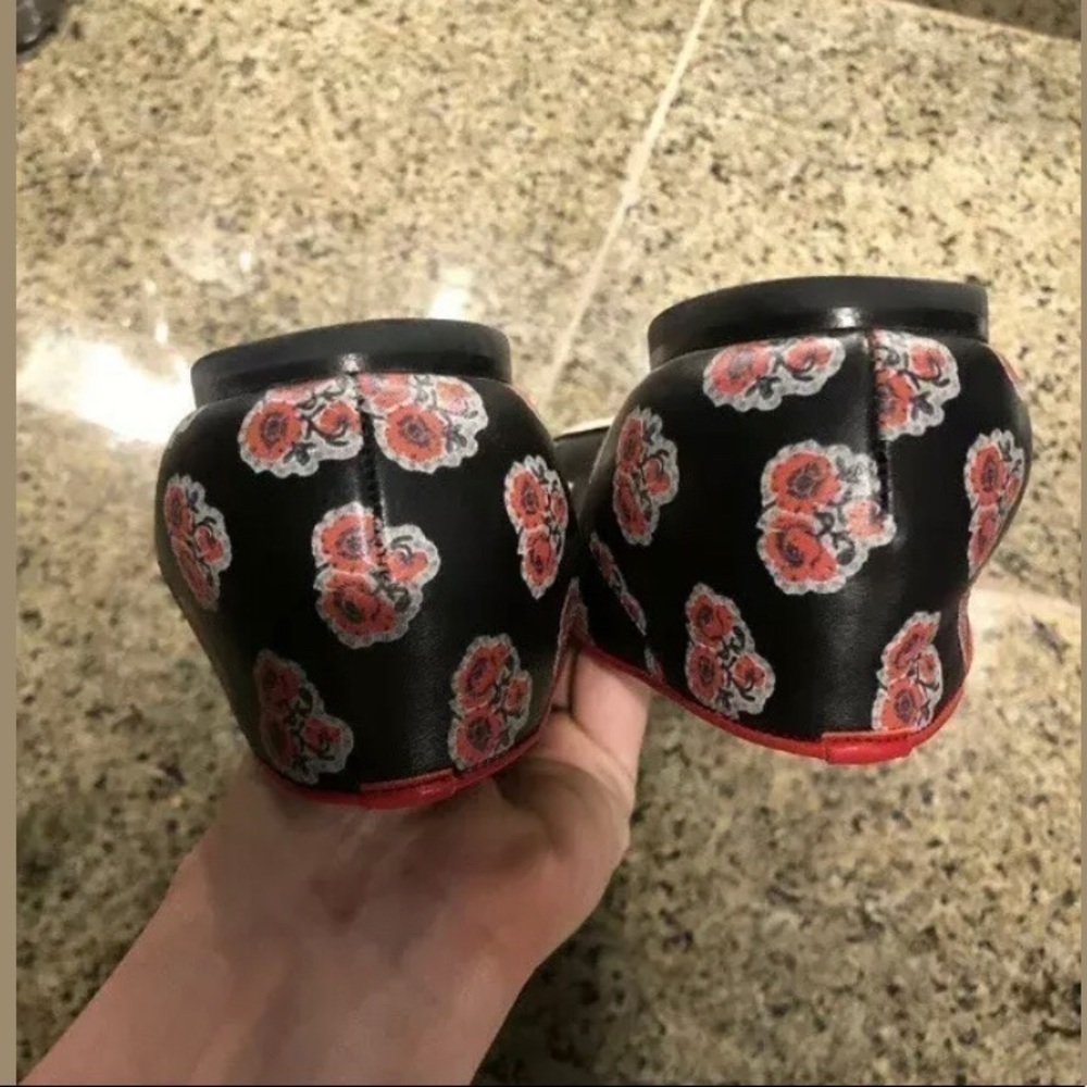 ALEXANDER MCQUEEN Poppy Duchesse Flats-Size 39 1/2 - Picture 4 of 7